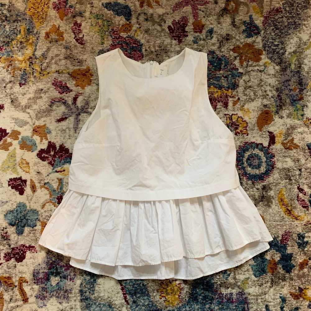 Sleeveless cotton top